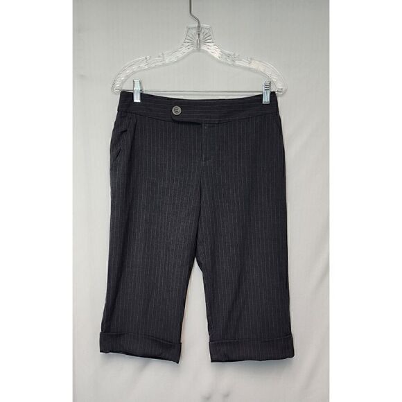 E by Eci Bermuda Cuff Hem Striped Denim Dress Pants Size 4 Color Gray/Blue - Picture 2 of 7